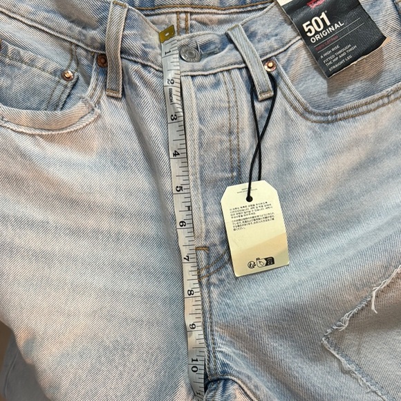 Levi’s Women high rise Light BlueJeans 25x30 - Picture 6 of 7